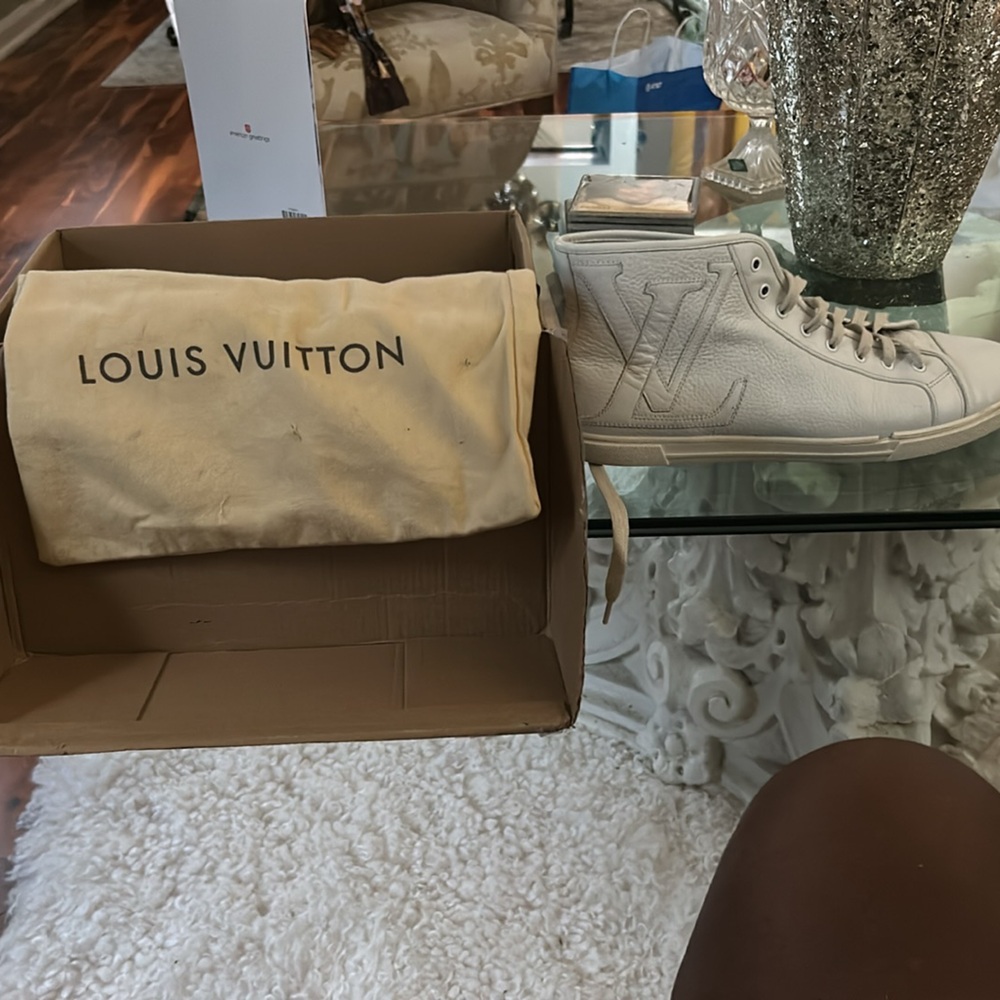 Louis Vuitton High Top White Leather LV Sneakers